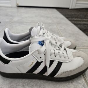 Adidas Sambas (size 6)